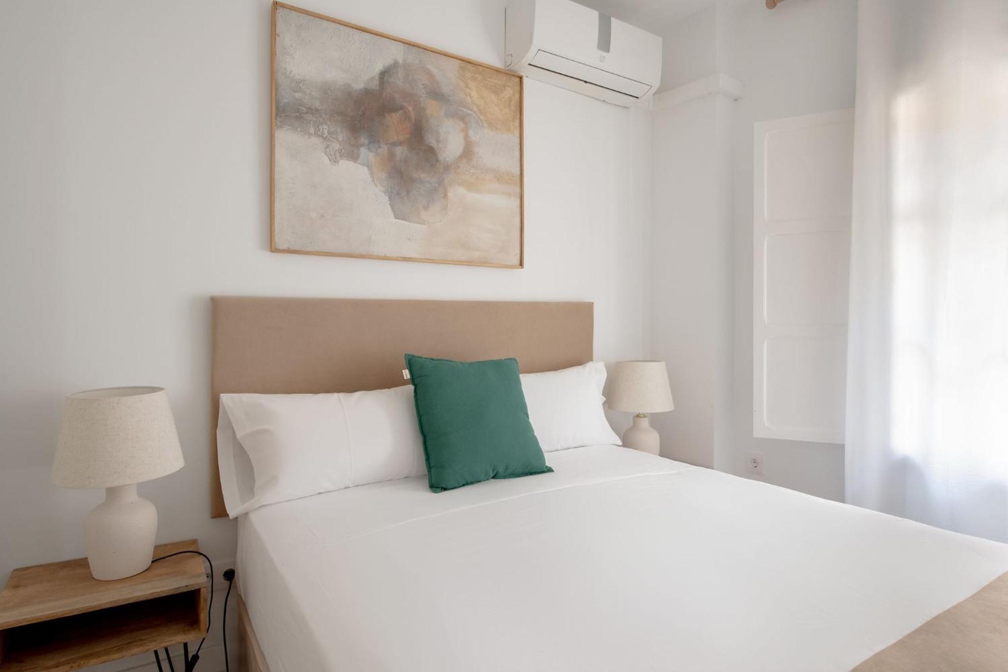 Magno Apartments Gonzalez Cuadrado Seville Exterior photo